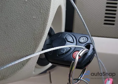 2009 Ford Escape Xlt from USA, damaged, VIN 1FMCU03G59KA44678